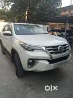 Toyota Fortuner 2019 4x2 AT