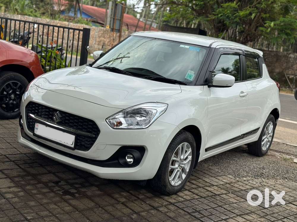 Maruti Suzuki Swift 1.3 ZXI, 2023, Petrol