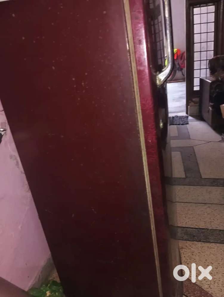 Electronic items fridge for sale in good condition