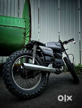 Yamaha RX100 (Modified Cafe Racer)