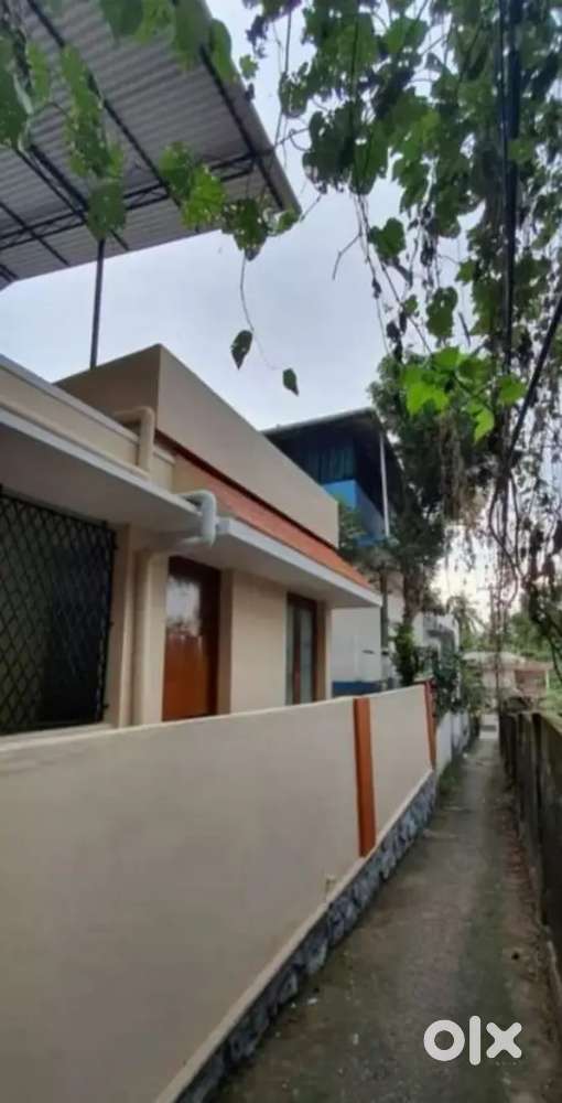 House for rent at Kumarapuram near Medical College jn Trivandrum