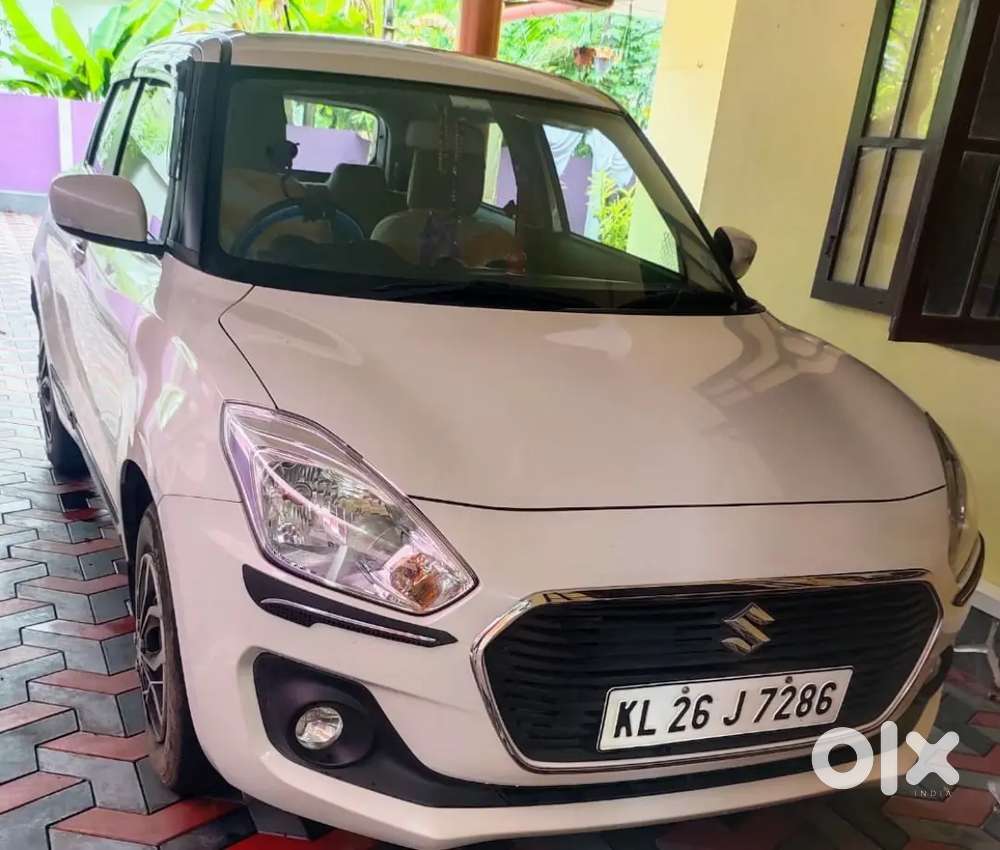 Maruti Suzuki Swift 2018 Petrol VXI AMT