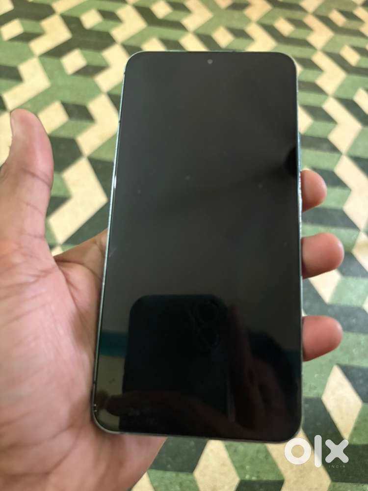 Samsung S22 plus, 8GB RAM, 128GB ROM and Mobile in good condition