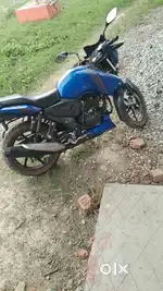 One hand used