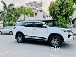 Toyota Fortuner 4X2 MT 2.8 Diesel, 2023, Diesel