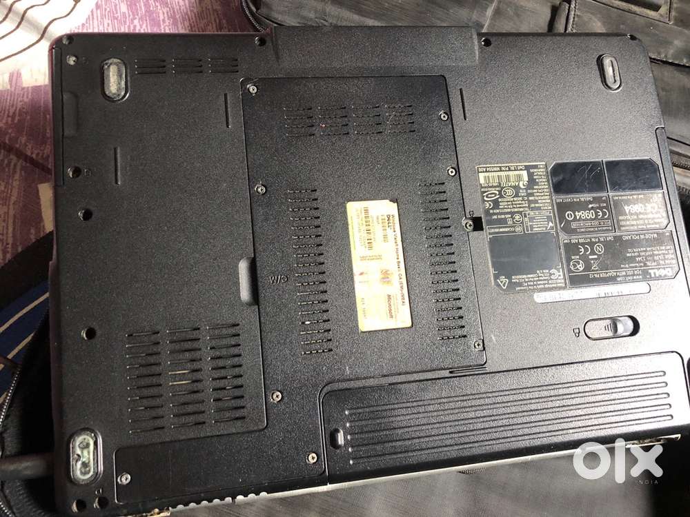 Dell laptop with orignal charger