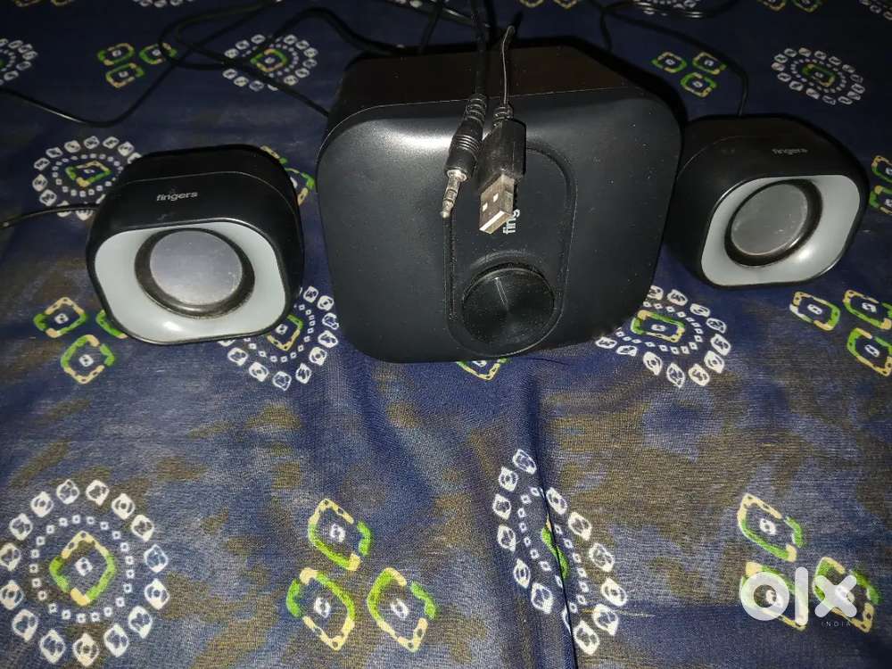 Fingers Speakers