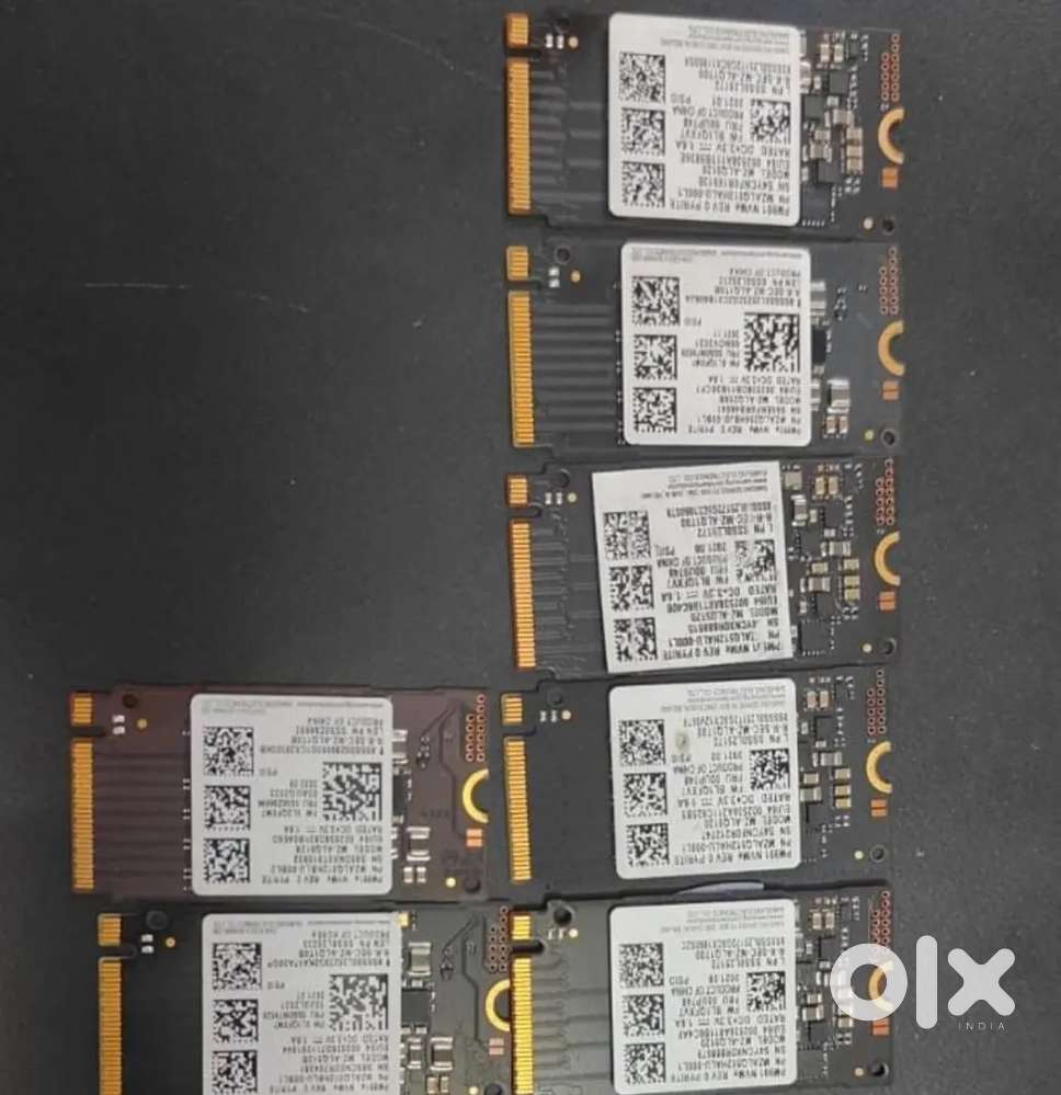 Im buying old computer processor i3 i5 i7 i9 ram ddr4 or ddr5 ssd buy