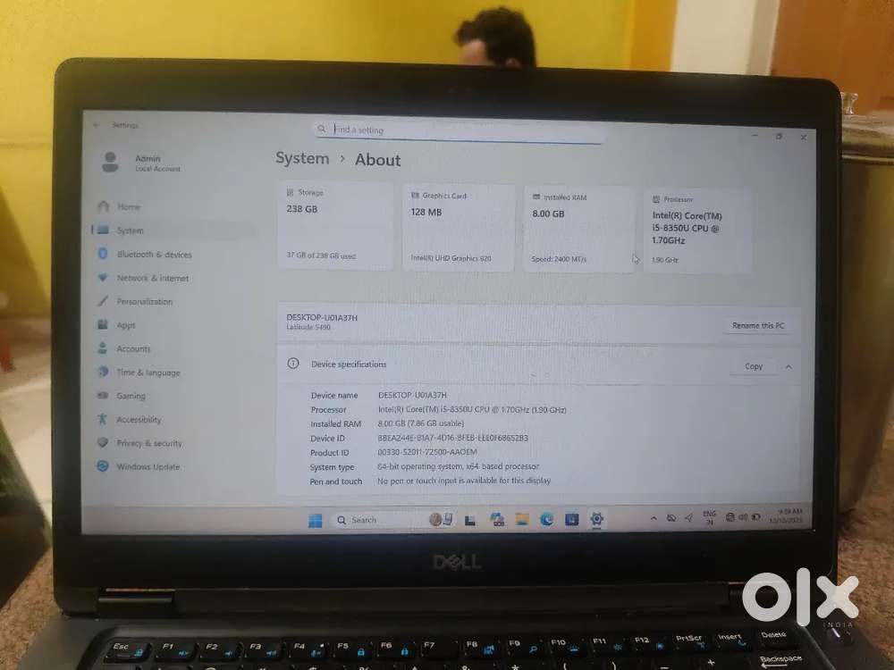 Dell i5 8th gen 8gb ram 238gb storage