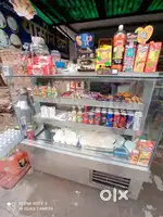 Counter Display Fridge 4 feet in New Condition..