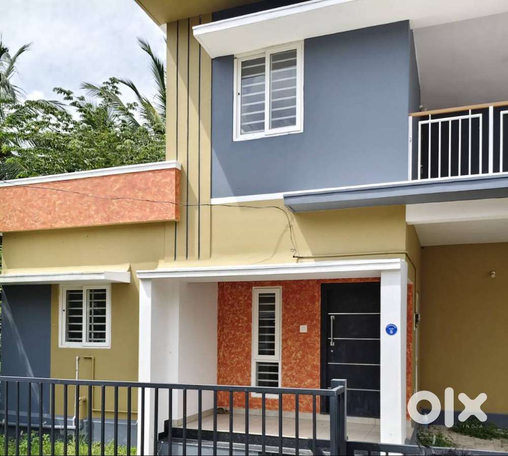 LOW BUDGET - 7 Cent - New Independent House For Sale In Palakkad