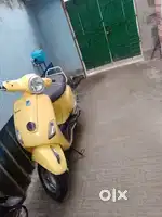 VESPA SCOOTY - তেল সার্ভিস 35 কিমি/ লিটার।