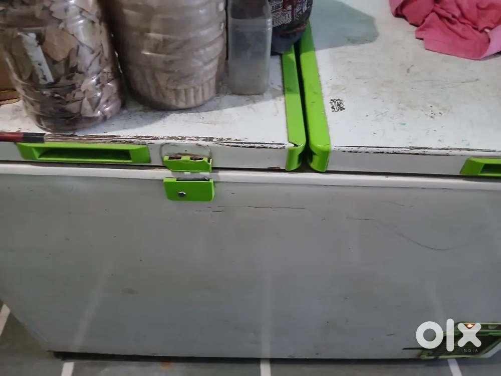 Refrigerator