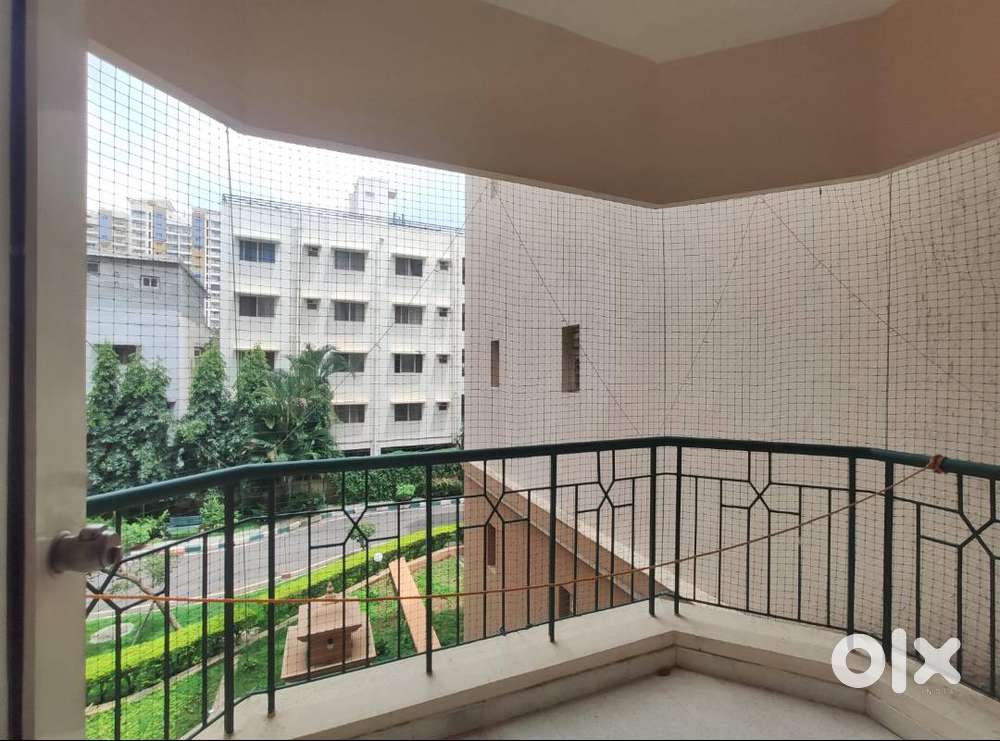 Well-Maintained 3BHK Builder Apartment for LEASE  in Yelahanka - US058