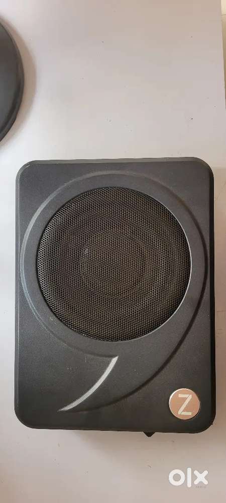 Zook car under seat subwoofer