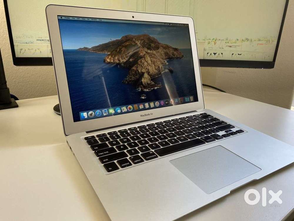 Apple MacBook Air A1466  128GB SSD 4GB Ram