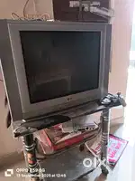 LG ki tv hai , 5 year purana hai