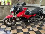 Hero Xtreme 160R in sjow room condition