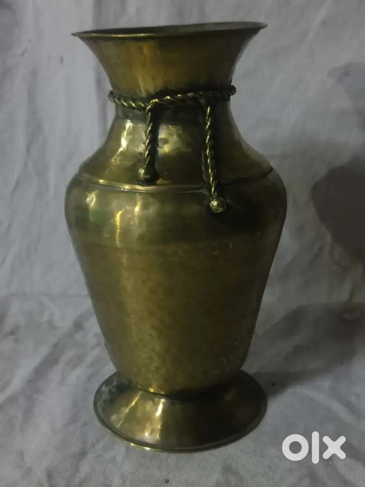 Antique pure brass solid heavy vase 30 cm.