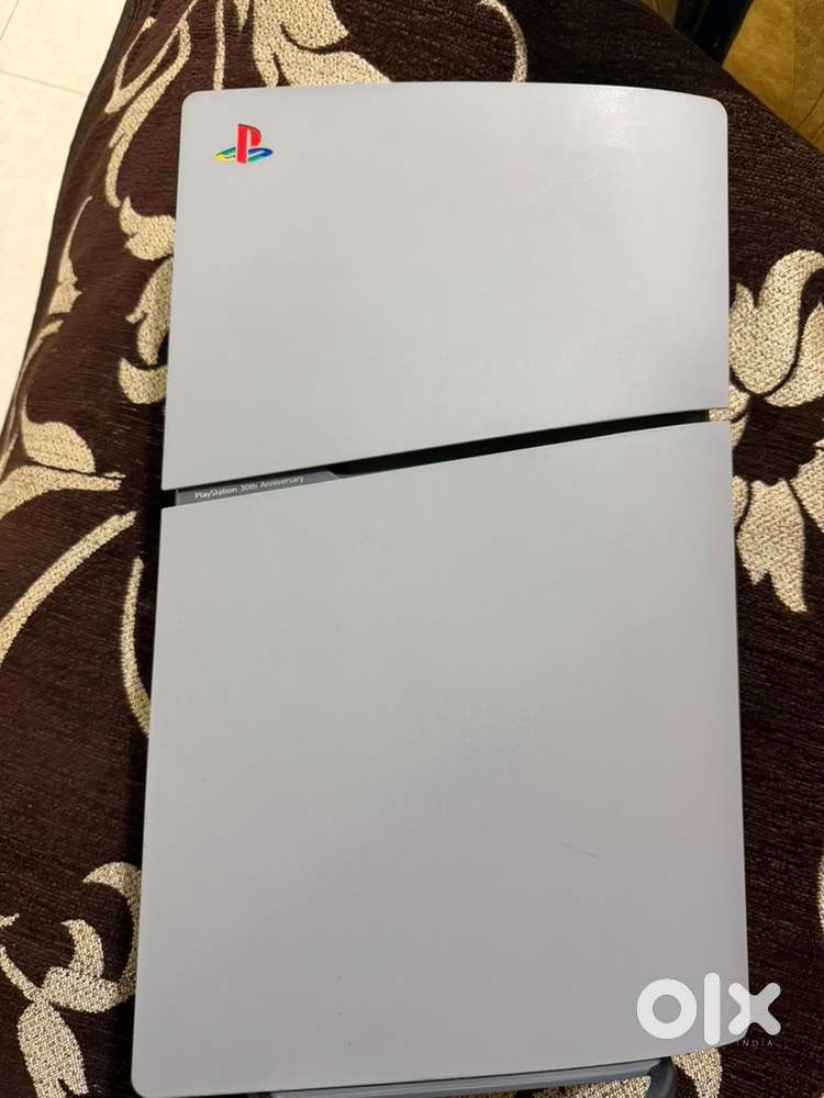 PS5 30th Aniversary Edition Console