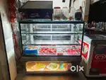 Display cake freezer