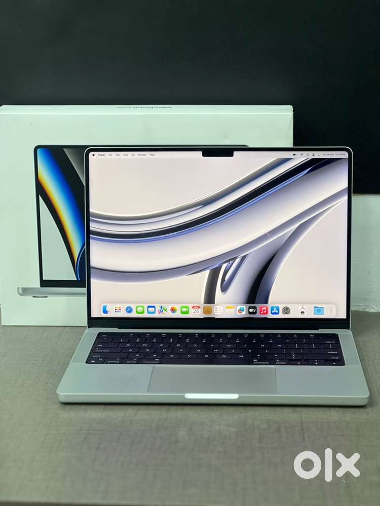 Macbook Apple M1 Pro 14inch 2021 Model 16/512GB Silver Cycle Count 49
