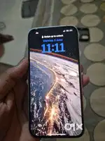 iPhone 14 128 gb display change only no scratch