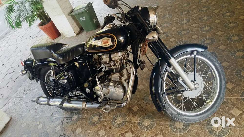 Near n clean one hand use