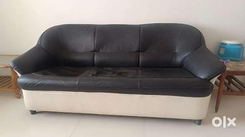 3 plus 2 seater sofa