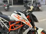 Duke 390 bs4