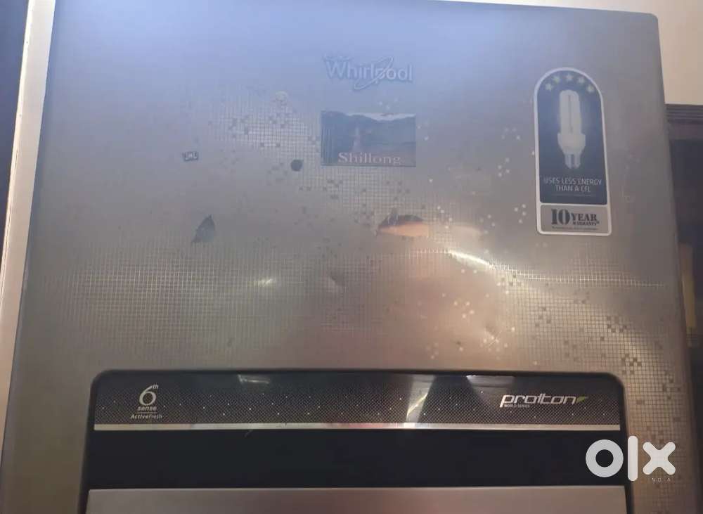 Refrigerator Whirlpool 3 door 240L