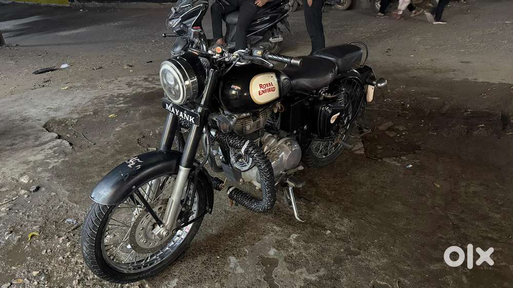 3 rd oner hu bhiya gadi lakin bahut kam chala he