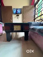Centre table