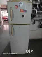 Fridge double door in good condition