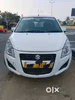 TAXI DRIVER WANTED 30K TO 35K ROOM FREE