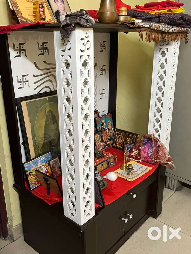 Newly bought Temple with lights and huge rack