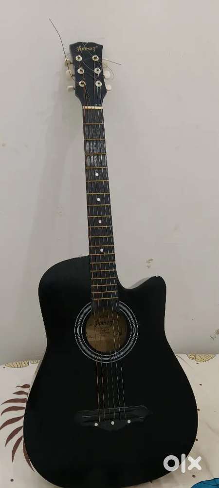 Guitar in very good condition