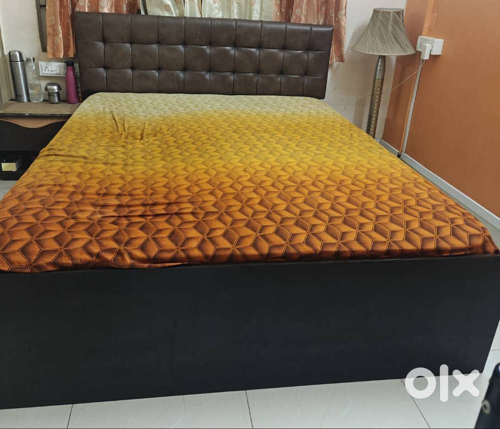Swirl Queen Size Bed with Box Storage & Custom Cushioned Headboard