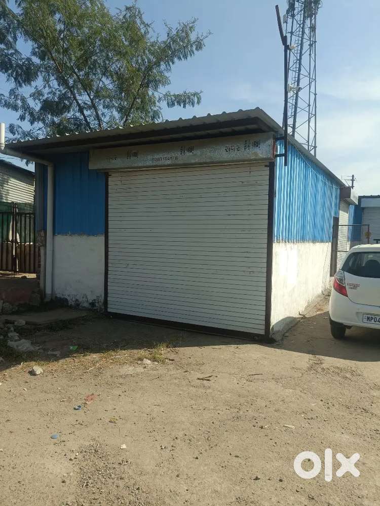 Shop rent for godowns