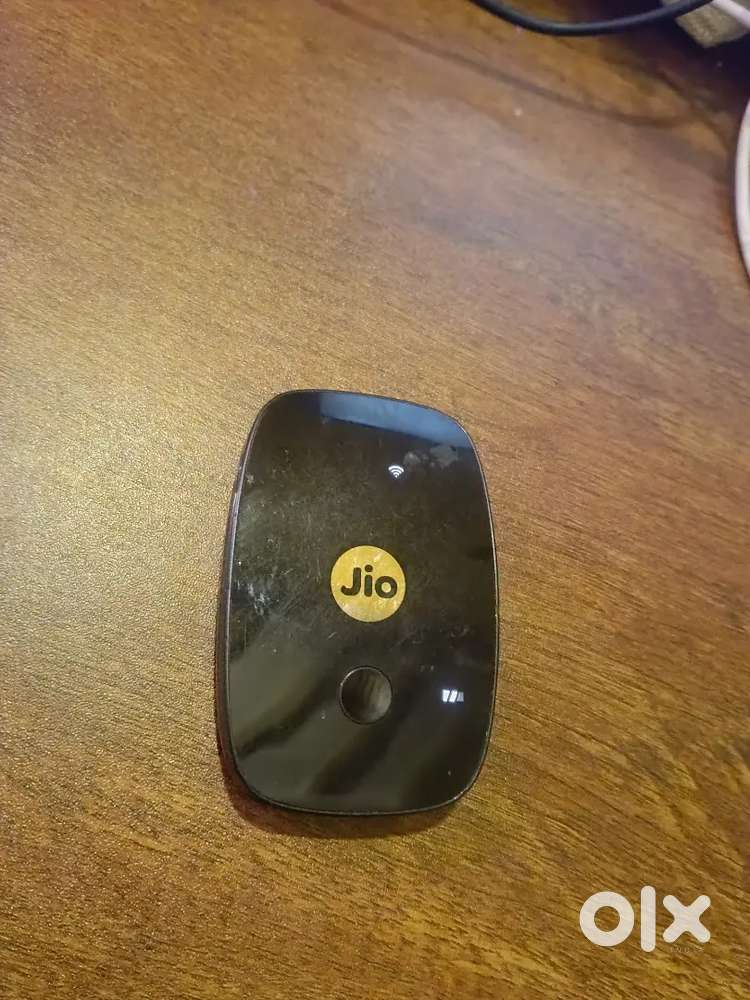 Jio fi 2 with battery works fine no flaws 4G modem support with all 20