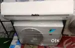 Daikin Split AC 1.5 ton Gas load Excellent condition