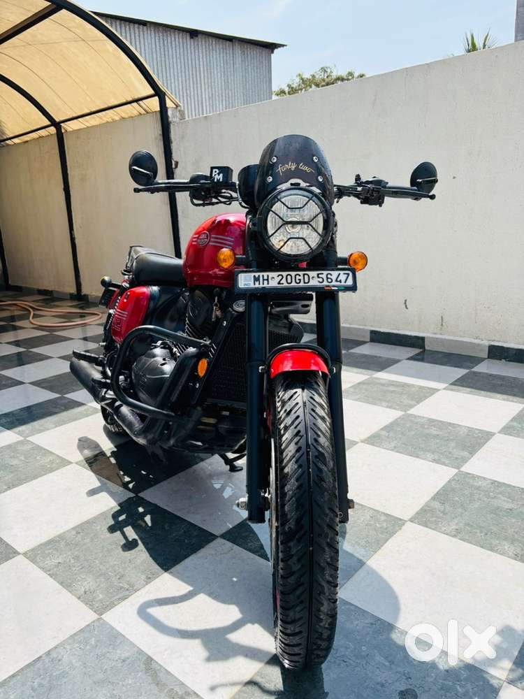 Jawa 42 2.1 Brand new not a single scratch