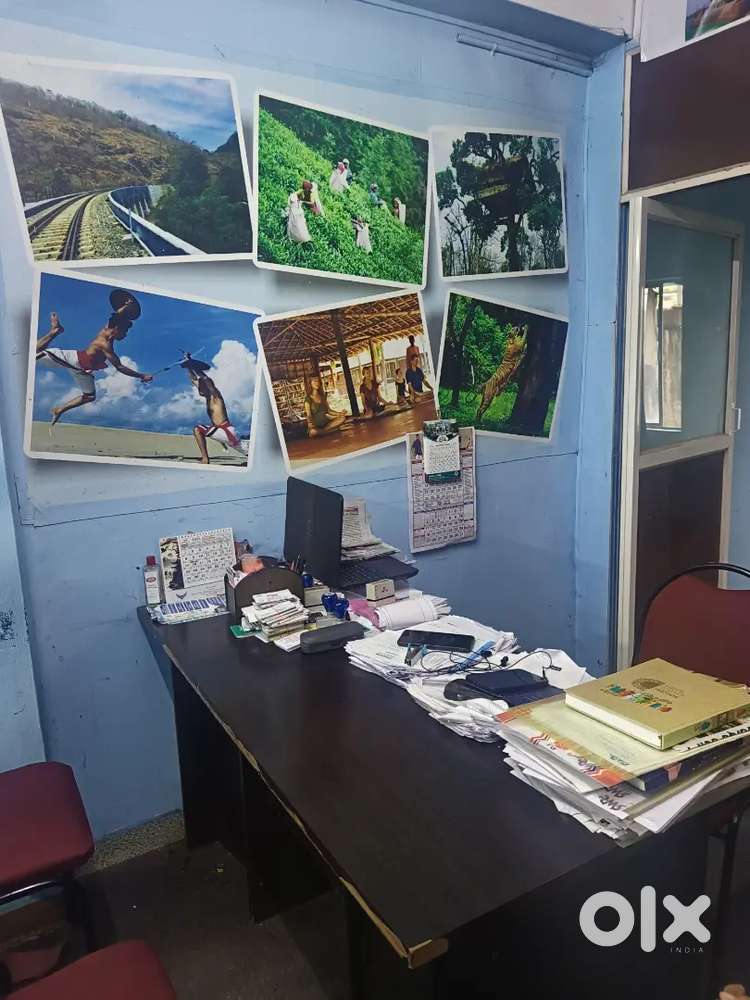 400 sq.ft semi furnished office,Attached bath room, Jos Junction,EKM