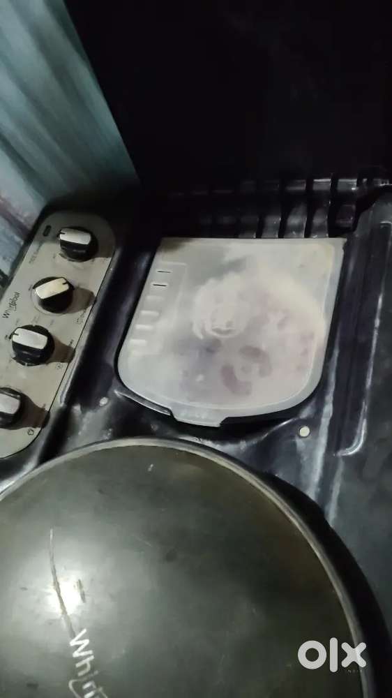 Semi automatic washing machine Whirlpool