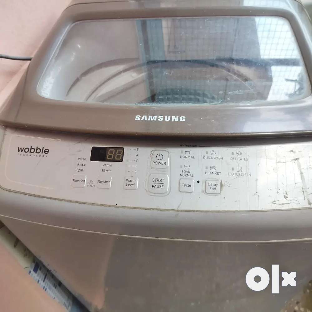 Samsung wobble 6 kg  washing machine and Original teakwood cot bed