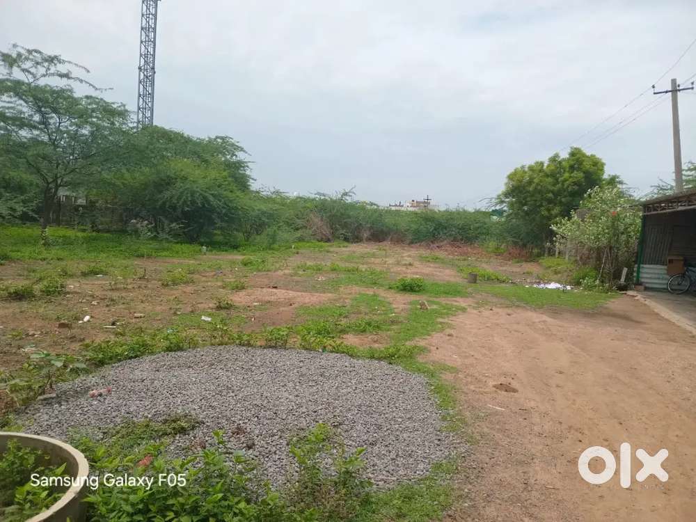 Vaccant land for  Urgent sale