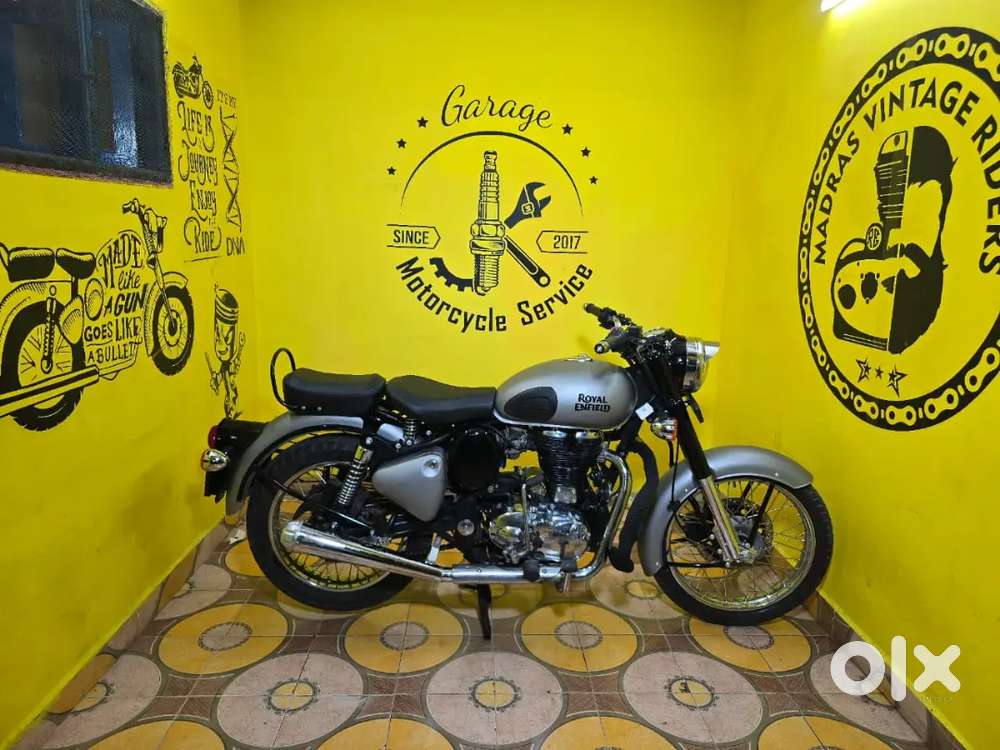 Royal Enfield classic 350 2018 model (completely restore vehicle)