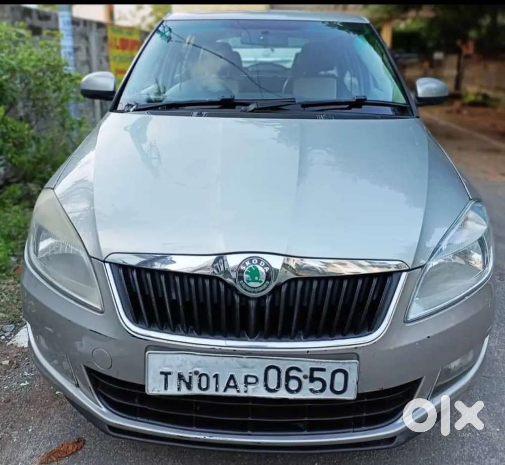 SKODA FABIA ELEGANCE 1.2  MPI 2011 PETROL 2nd OWNER