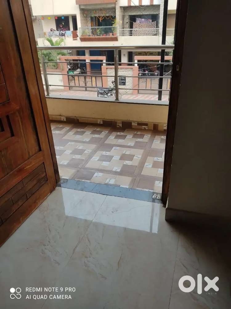 OFFICE FOR RENT SHATABDI SQR 2 BHK FLAT