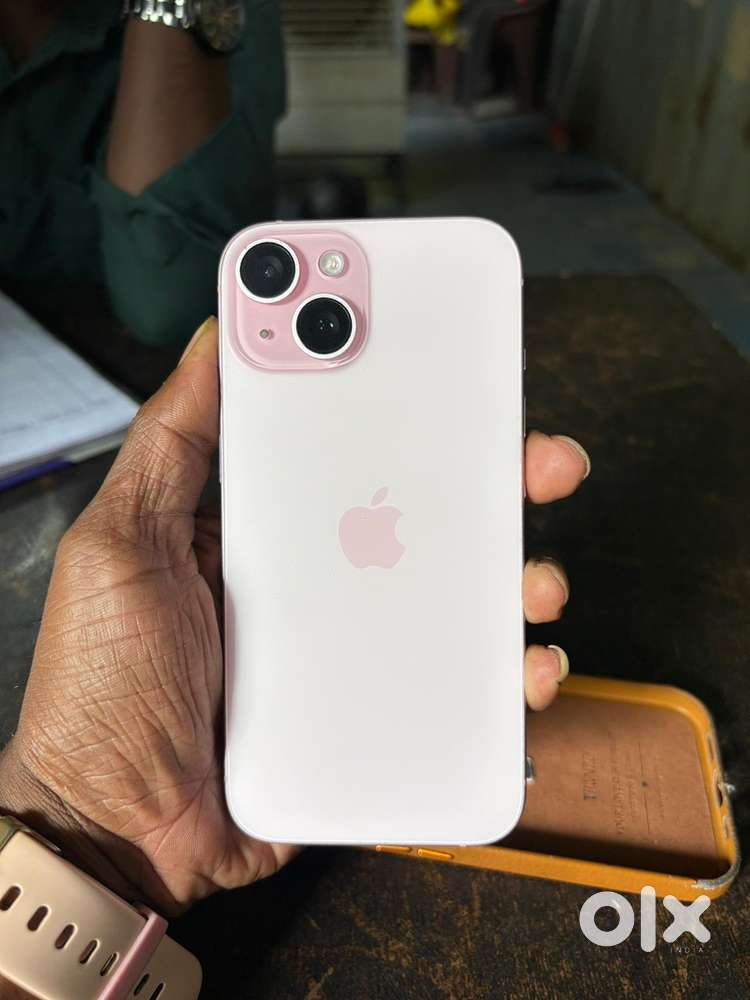 IPhone 15 Pink Colour
